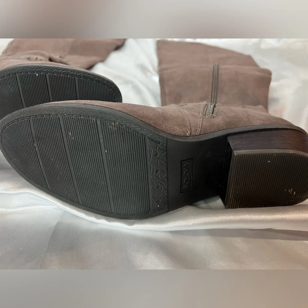 Sonoma Knee-High Brown Boots